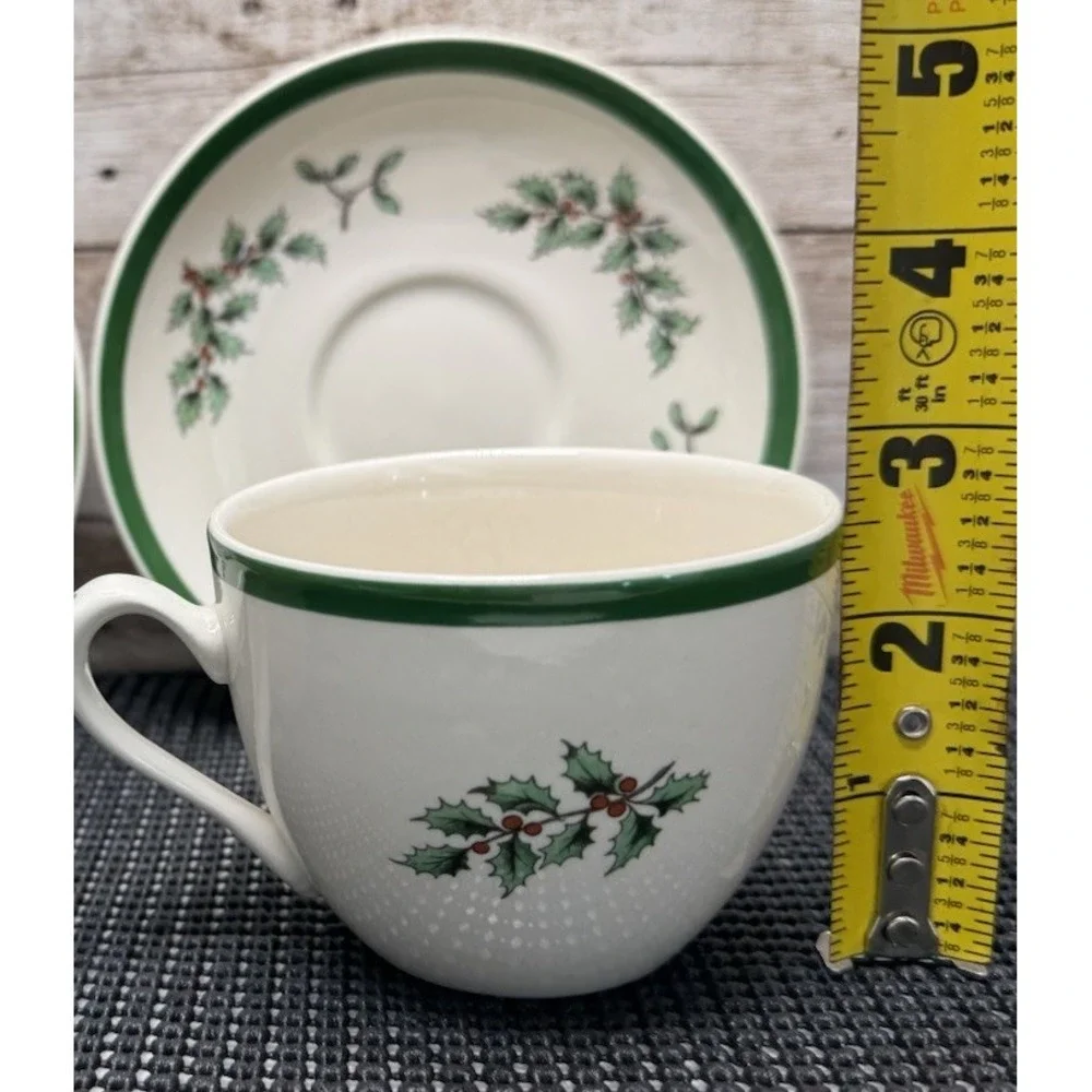3 Pc Set Vintage Spode Christmas Tree Cup and Saucers S 3324 90's England